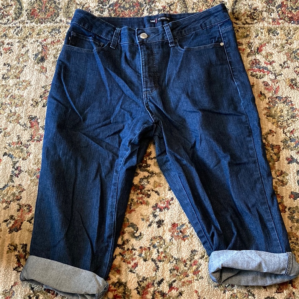 Woman’s lee classic fit cropped jeans Sz petite 14